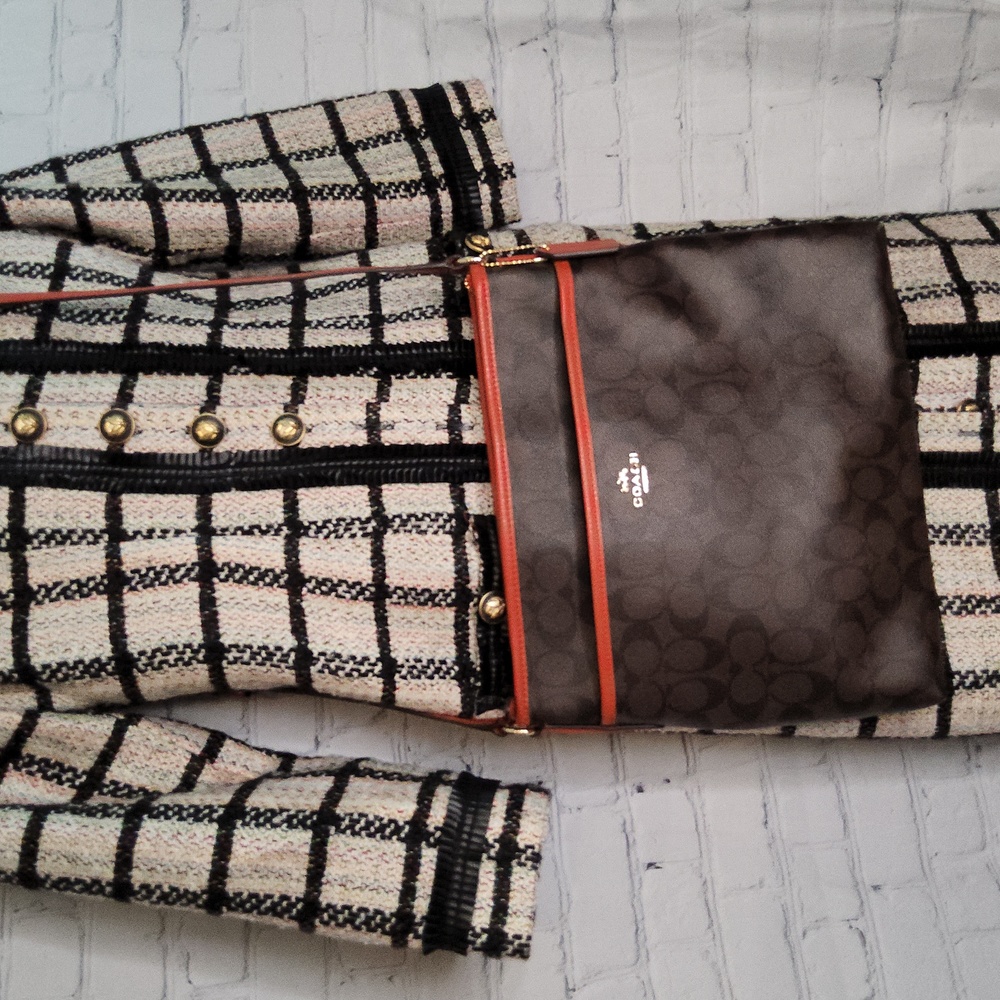 Coach Signature Zip File Cross Body Messenger Bag-Brown/Orange